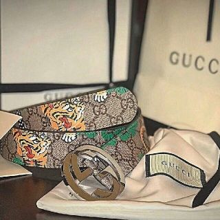 Gucci - 美品 グッチGUCCI レザー ベルト ダブルG シルバー/brown