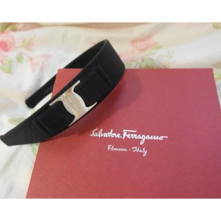 フェラガモ(Ferragamo)のフェラガモ♡カチューシャ୨୧˙˳⋆(カチューシャ)