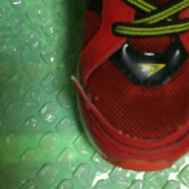 Achilles(アキレス)のSYUNSOKUスニーカー　 18.0cm キッズ/ベビー/マタニティのキッズ靴/シューズ(15cm~)(スニーカー)の商品写真