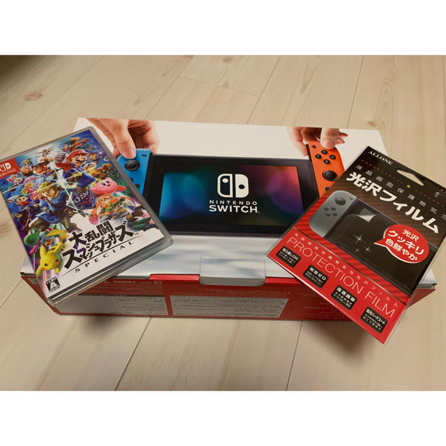 人気のファッションブランド! Nintendo Switch - 【新品】任天堂SWITCH+スマブラ+光沢フィルム 家庭用ゲーム機本体 人気のファッションブランド! Nintendo Switch - 【新品】任天堂SWITCH+スマブラ+光沢フィルム 家庭用ゲーム機本体