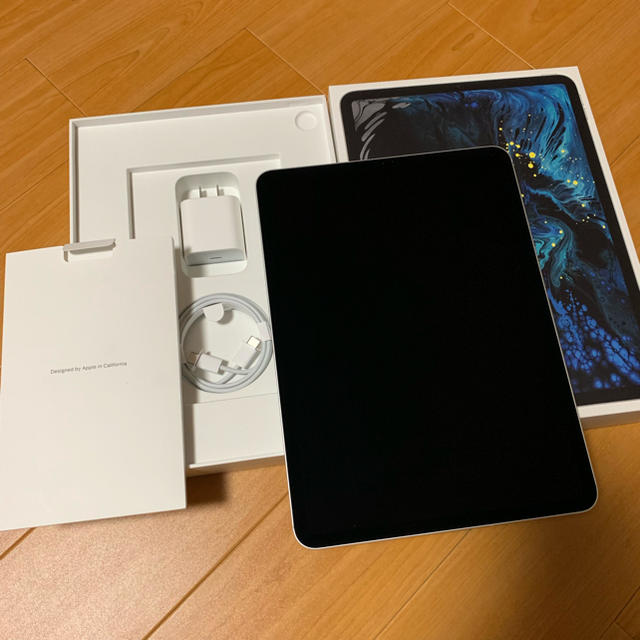 iPad - docomo iPad Pro 11インチ 256GB ワケありの通販 by しんぺー's shop｜アイパッドならラクマ