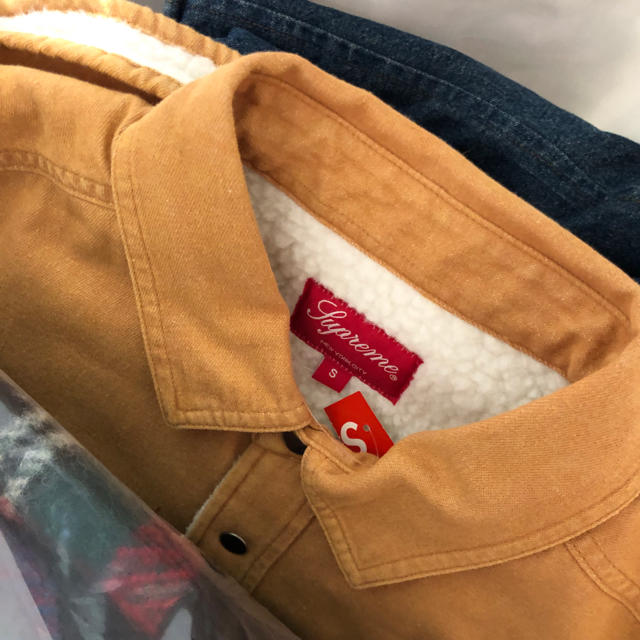 Supreme(シュプリーム)のsupreme Sherpa Lined Denim Shirt gold メンズのジャケット/アウター(ブルゾン)の商品写真