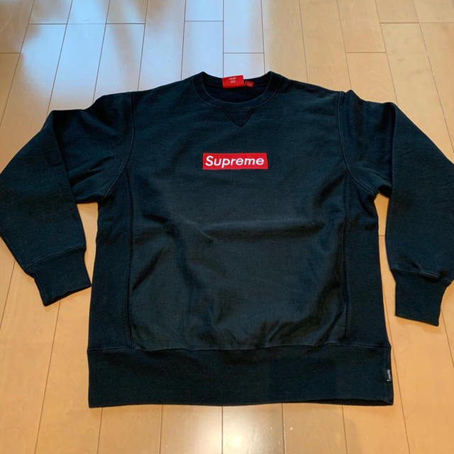 supreme BOX クルーネック 初期 ギャルソン north バレンシアガのサムネイル