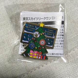 東京スカイツリー クリスマス ピンバッチ(バッジ/ピンバッジ)