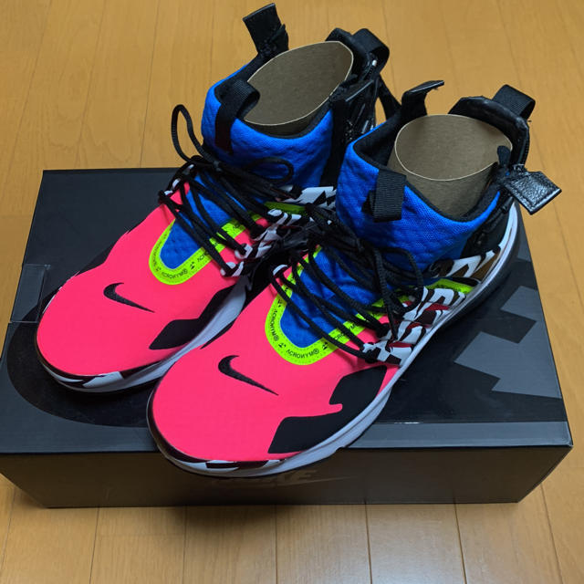 NIKE(ナイキ)のNIKE acronym air presto mid utility 29.0 メンズの靴/シューズ(スニーカー)の商品写真