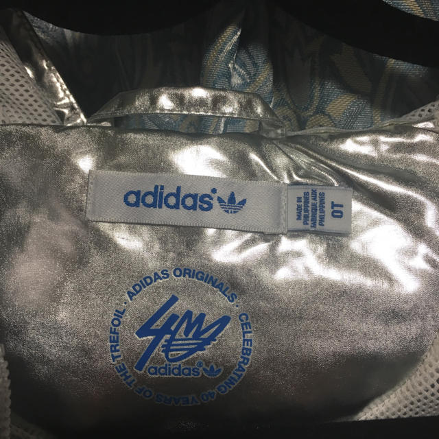 adidas(アディダス)のadidas originals ジップパーカー レディースのトップス(パーカー)の商品写真