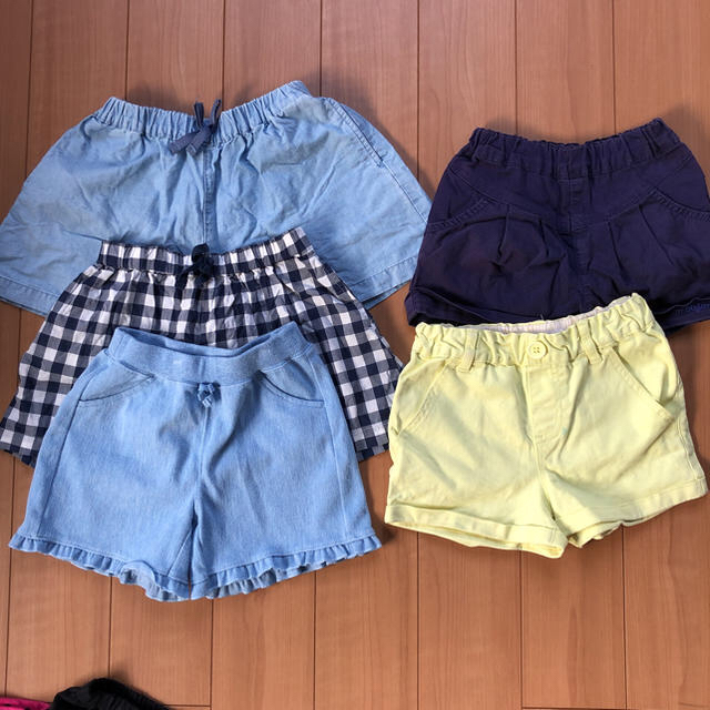 UNIQLO(ユニクロ)の夏用ボトム キッズ/ベビー/マタニティのキッズ服女の子用(90cm~)(パンツ/スパッツ)の商品写真