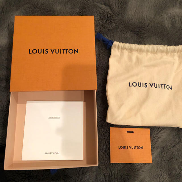 LOUIS VUITTON(ルイヴィトン)のLouis Vuitton ベルト 美品 レディースのファッション小物(ベルト)の商品写真