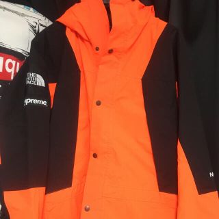 シュプリーム(Supreme)のsupreme north face オレンジ orange (マウンテンパーカー)