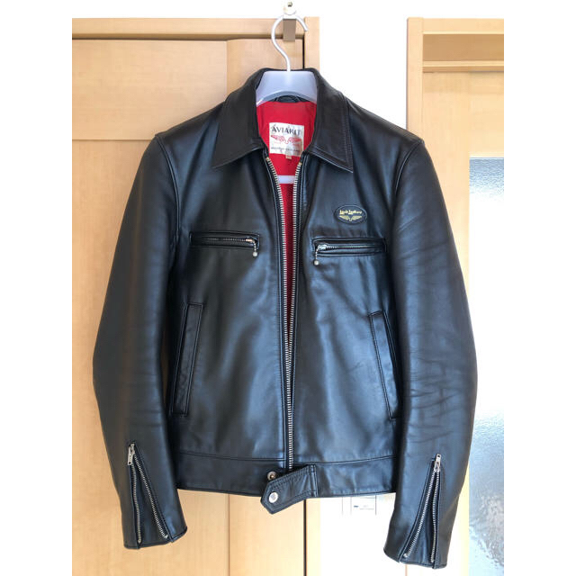 Lewis Leathers(ルイスレザー)の【中古美品】ルイスレザー 551 ドミネーター 34 カウハイド  裏地レッド  メンズのジャケット/アウター(ライダースジャケット)の商品写真