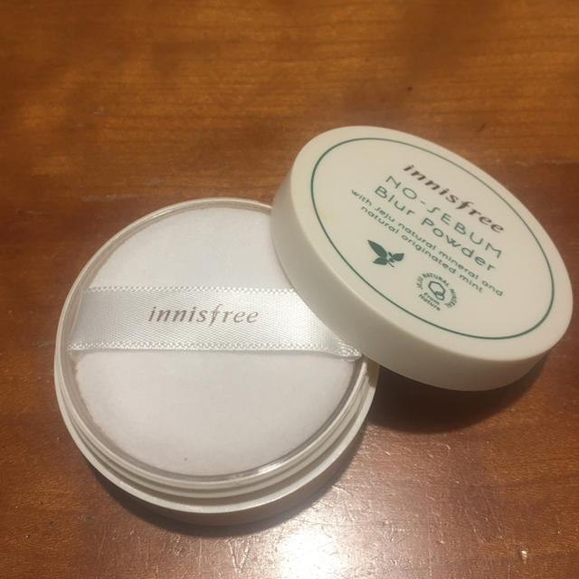 Innisfree(イニスフリー)のイニスフリー ノーセバムパウダー コスメ/美容のベースメイク/化粧品(フェイスパウダー)の商品写真