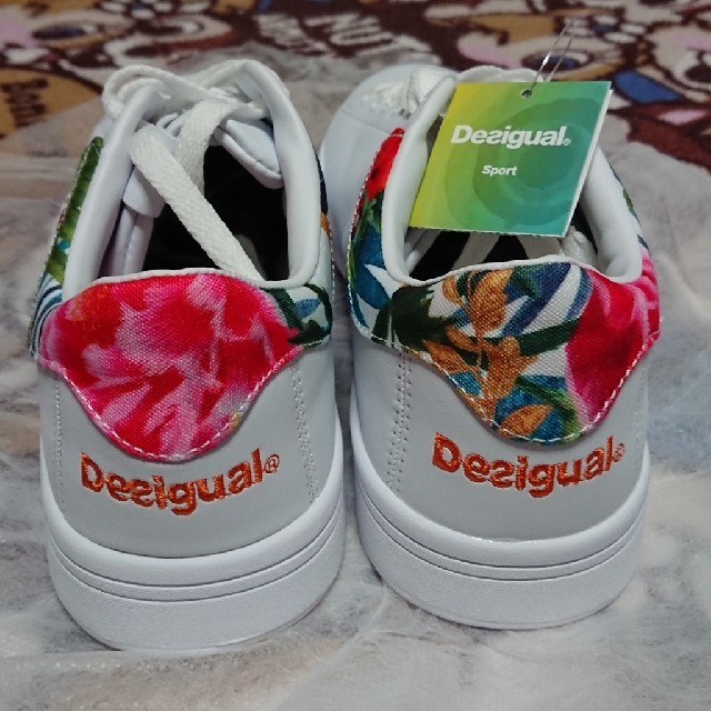 DESIGUAL(デシグアル)のDesigual スニーカー レディースの靴/シューズ(スニーカー)の商品写真