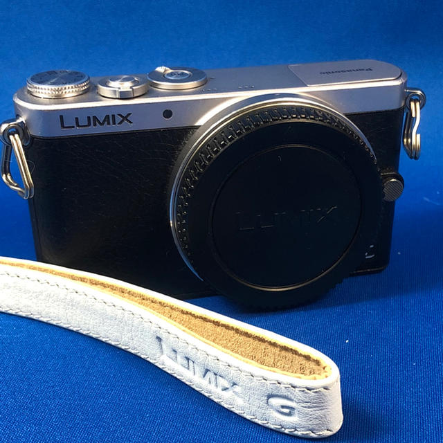 通販お得】 OLYMPUS 美品 LUMIX GM ルミックス DMC-GM1 ボディですの通販 by エンジョイ｜オリンパスならラクマ 