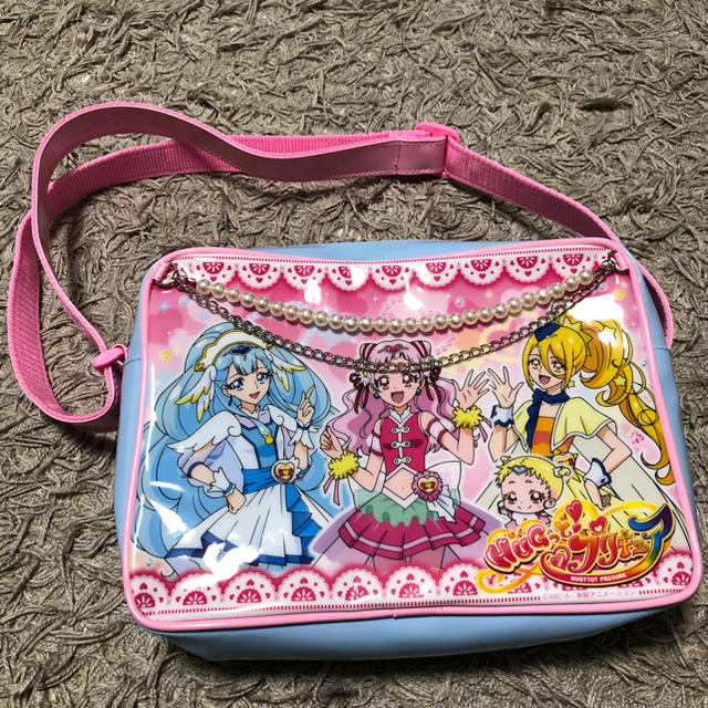 BANDAI(バンダイ)の値下げ❗新品、未開封❗HUGっと！プリキュアエナメルショルダーバッグ エンタメ/ホビーのおもちゃ/ぬいぐるみ(キャラクターグッズ)の商品写真