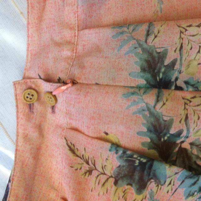 たなかさん 12月28日まで レディースのスカート(ひざ丈スカート)の商品写真