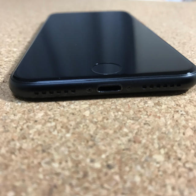 iPhone 7 Black 32 GB SIMフリー　#196