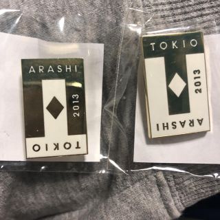 アラシ(嵐)のTOKIO嵐ピンバッチ(アイドルグッズ)