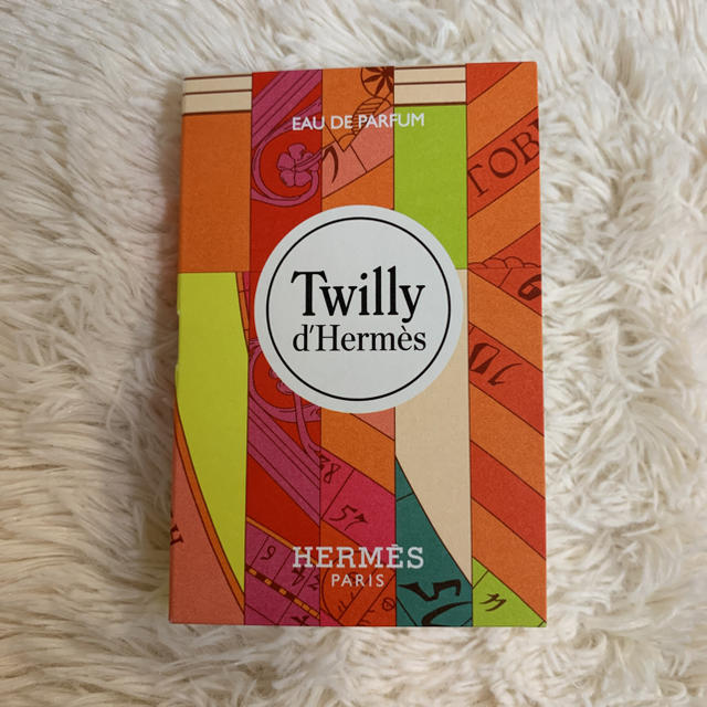 Hermes(エルメス)のHERMES 香水 2ml コスメ/美容の香水(香水(女性用))の商品写真
