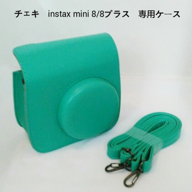 チェキ instax mini 8／mini 8 + 専用ケース 緑の通販 by オスカー's shop｜ラクマ