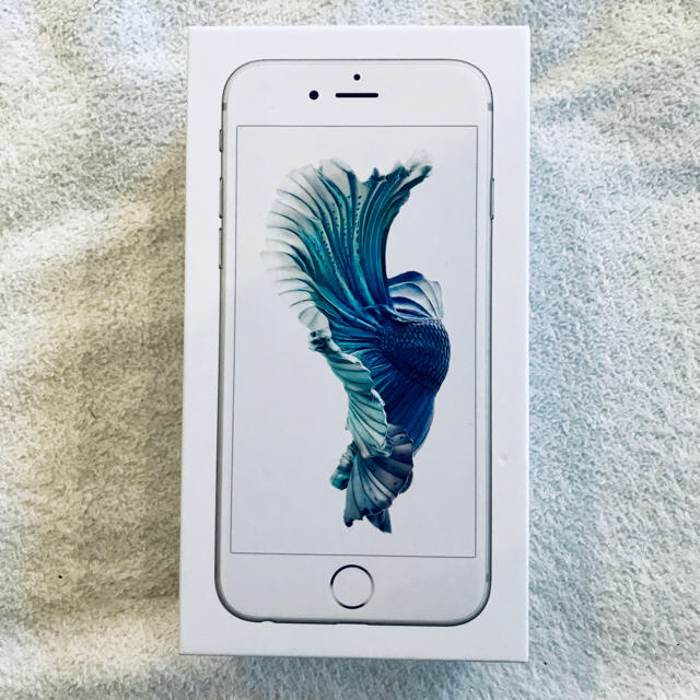 新品 iPhone 6s Silver 32 GB SIM FREE