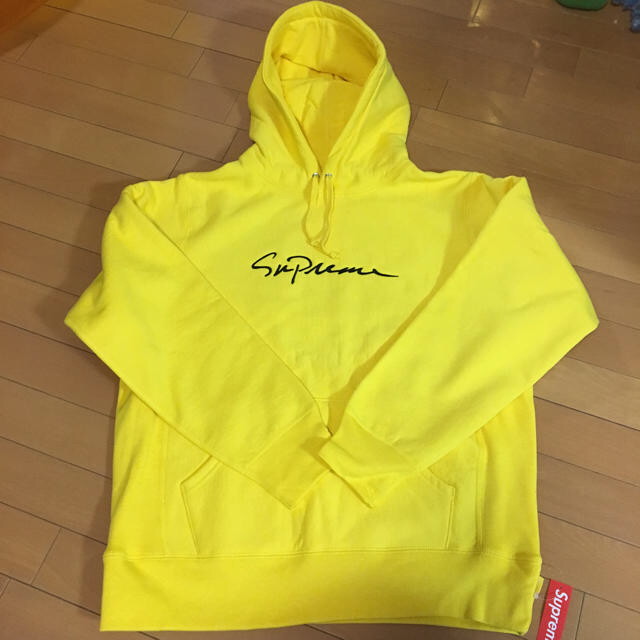 Mサイズ SUPREME シュプリーム パーカーのサムネイル