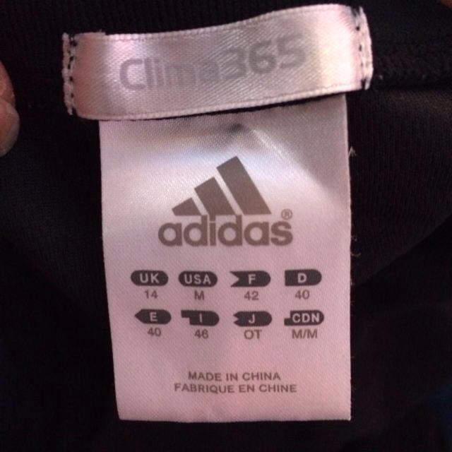 adidas(アディダス)のアディダスメッシュTシャツ黒 レディースのトップス(Tシャツ(半袖/袖なし))の商品写真