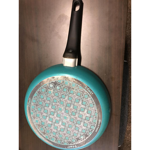 T-fal - ティファールフライパン27cm(ガス火専用)の通販 by route666