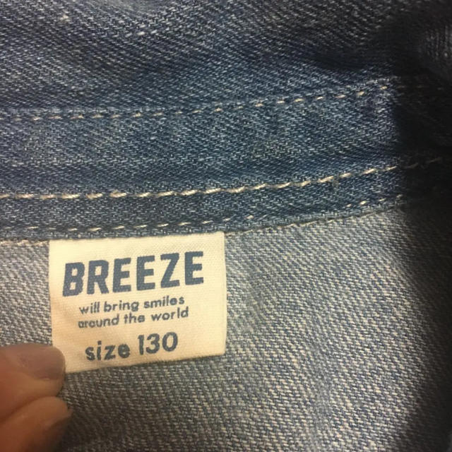BREEZE(ブリーズ)のサーフママ様。専用ですBREEZEデニムシャツサイズ130  カッコいいです！ キッズ/ベビー/マタニティのキッズ服男の子用(90cm~)(ブラウス)の商品写真