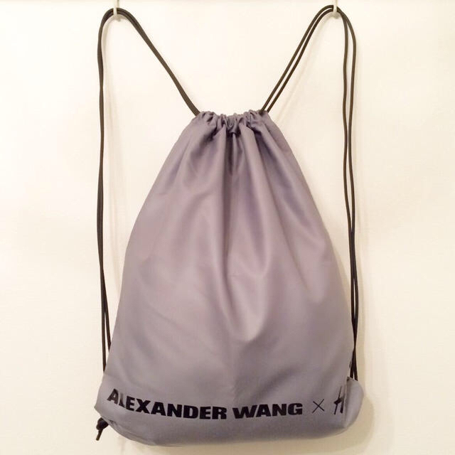 Alexander Wang(アレキサンダーワン)のアレキサンダーワン×H&Mナップサック レディースのバッグ(ショップ袋)の商品写真