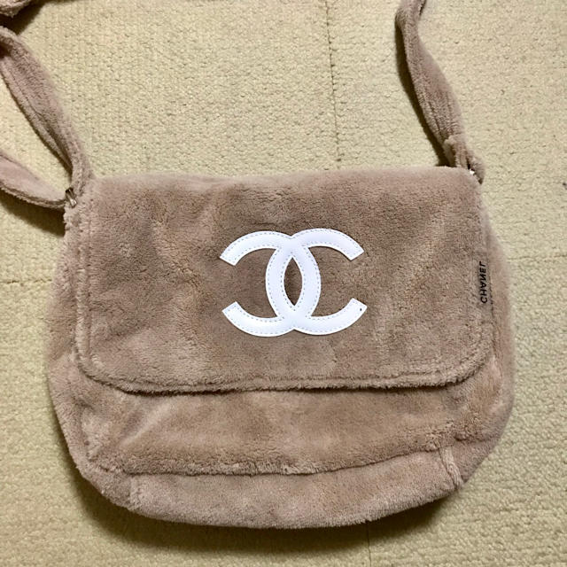 CHANEL(シャネル)のCHANEL ショルダーバッグ レディースのバッグ(ショルダーバッグ)の商品写真