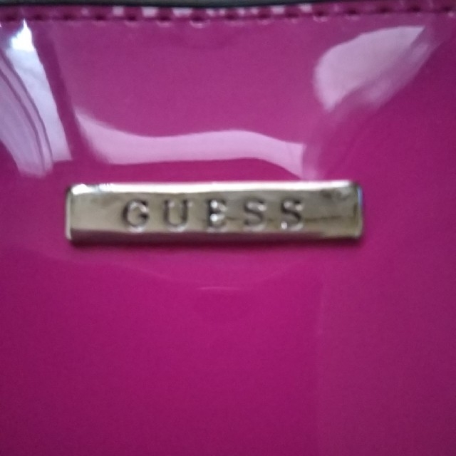 GUESS(ゲス)のハンドバッグ レディースのバッグ(ハンドバッグ)の商品写真