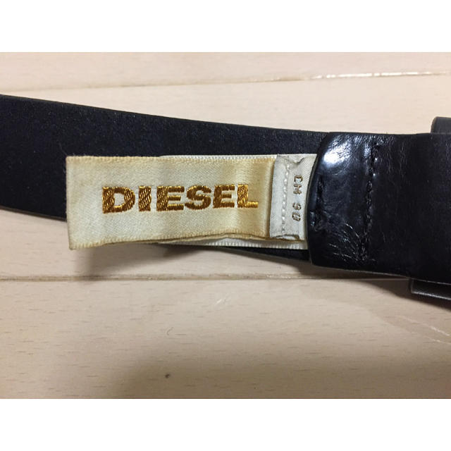 DIESEL(ディーゼル)のDIESEL 革 ロゴ ベルト メンズのファッション小物(ベルト)の商品写真
