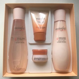 エチュードハウス(ETUDE HOUSE)の4点セット☆エチュードハウス モイストフル コラーゲン(化粧水/ローション)