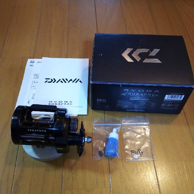 DAIWA(ダイワ)のシード様専用 ダイワ リョウガ シュラプネル C3000HL 雷魚  スポーツ/アウトドアのフィッシング(リール)の商品写真