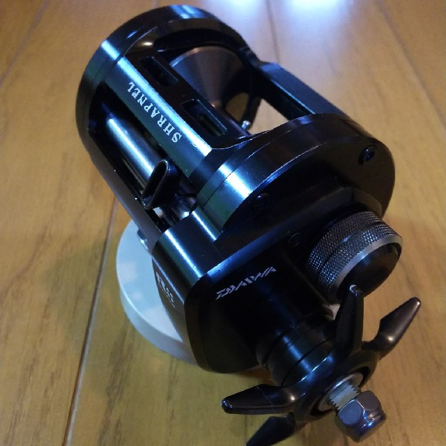 DAIWA(ダイワ)のシード様専用 ダイワ リョウガ シュラプネル C3000HL 雷魚  スポーツ/アウトドアのフィッシング(リール)の商品写真