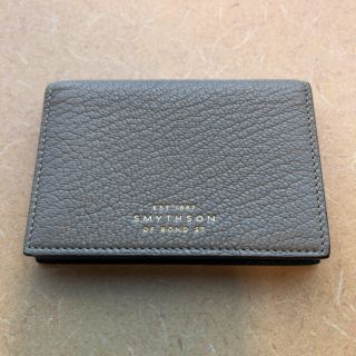 スマイソン(Smythson)のスマイソン レザーカードケース  名刺入れ(名刺入れ/定期入れ)