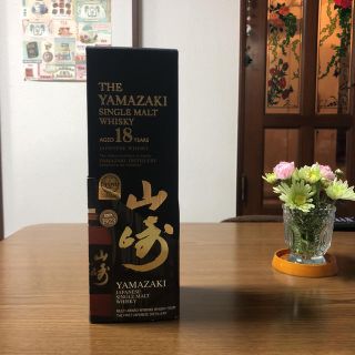 サントリー(サントリー)の山崎18年 THE YAMAZAKI SINGLE MALT WHISKY(ウイスキー)