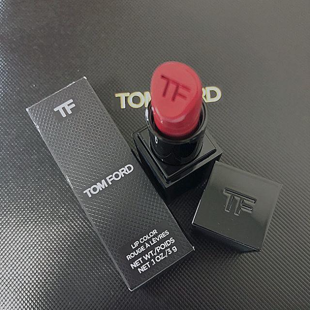 TOM FORD(トムフォード)の限定◆最新未入荷◆TOM FORD / Ｆファビュラス口紅リップ赤レッド コスメ/美容のベースメイク/化粧品(口紅)の商品写真