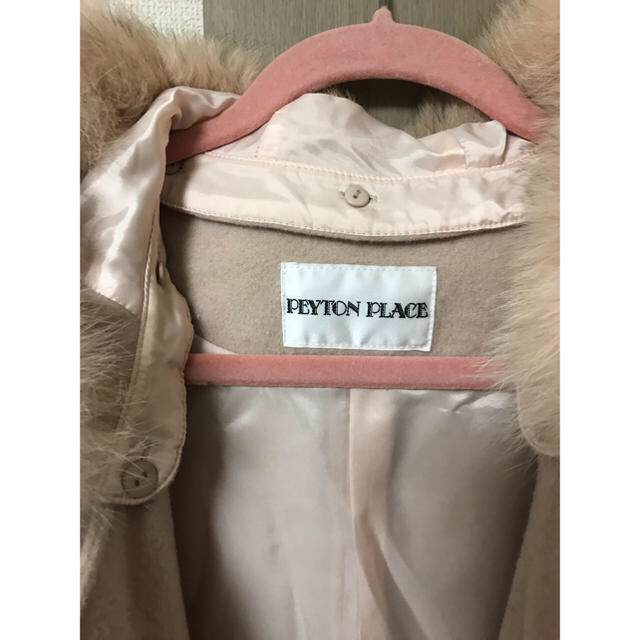 Peyton Place(ペイトンプレイス)のコート 大きいサイズ美品♡ピンクベージュかわいいPEYTON PLACE レディースのジャケット/アウター(毛皮/ファーコート)の商品写真