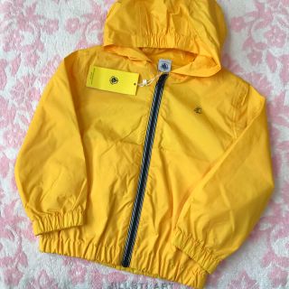 プチバトー(PETIT BATEAU)の☆SALE☆ 新品 プチバトー♡ ナイロンウインドブレーカー イエロー 3ans(ジャケット/上着)