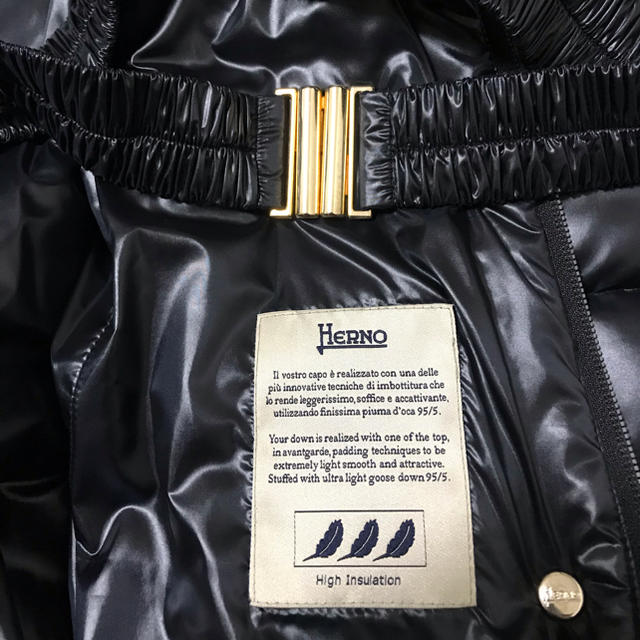 HERNO(ヘルノ)のHERNO ダウンロングコート レディースのジャケット/アウター(ダウンコート)の商品写真