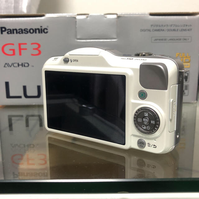 Panasonic LUMIX GF3 2