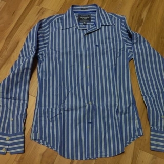 アバクロンビーアンドフィッチ(Abercrombie&Fitch)のアバクロ ドレスシャツM～L ストライプYシャツ 正規A&F 綿 フォーマル(シャツ)