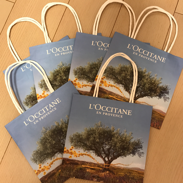 L'OCCITANE(ロクシタン)のL’OCCITANE 紙袋 6枚セット レディースのバッグ(ショップ袋)の商品写真