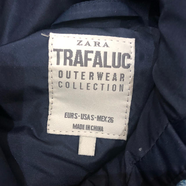 ZARA(ザラ)のZARAダウンベスト レディースのジャケット/アウター(ダウンベスト)の商品写真