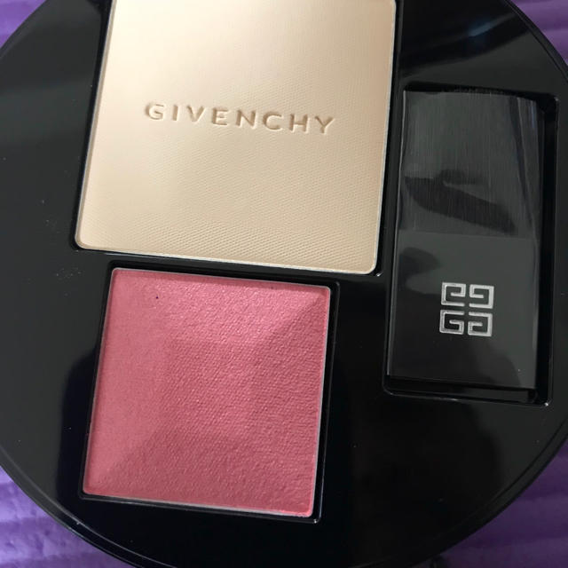 一番ちょうどいい ジバンシー GIVENCHY グラマーオンザゴールド