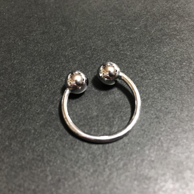 2つ玉 球体 ピアス風 デザイン リング シルバー レディースのアクセサリー(リング(指輪))の商品写真