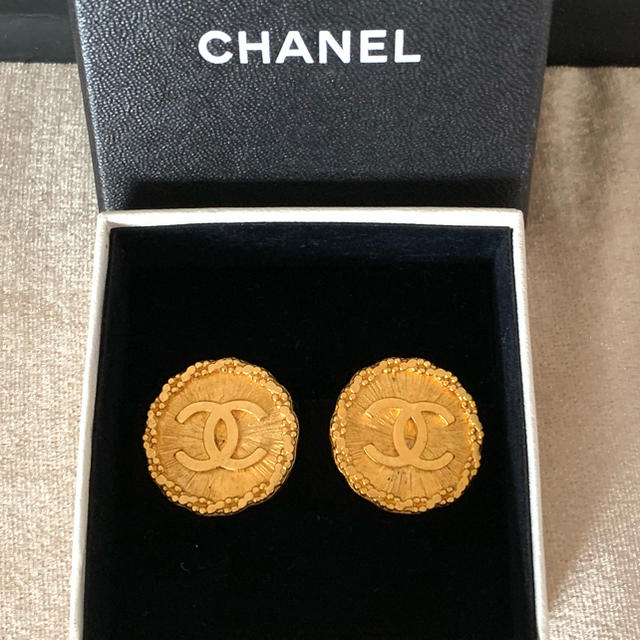 CHANEL(シャネル)のSNJ様専用   CHANEL  イヤリング レディースのアクセサリー(イヤリング)の商品写真