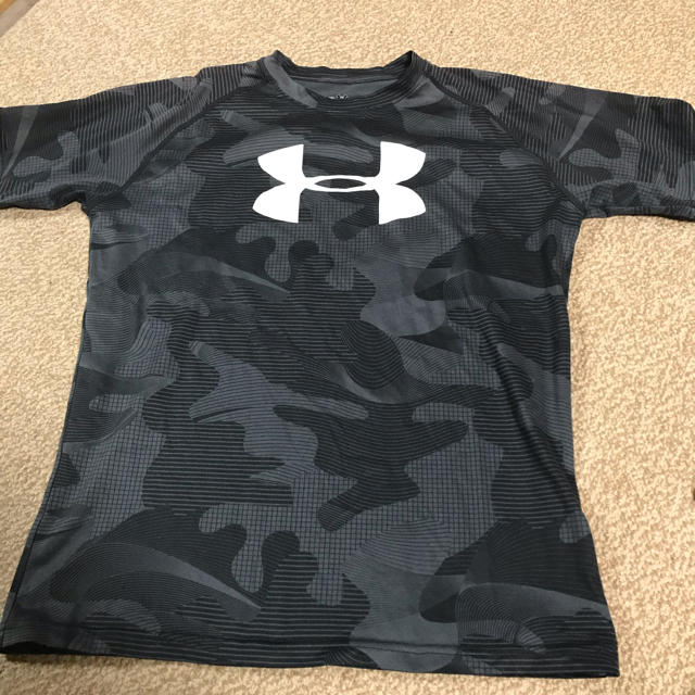 UNDER ARMOUR(アンダーアーマー)のアンダーアーマー Tシャツ2点セット キッズ/ベビー/マタニティのキッズ服男の子用(90cm~)(Tシャツ/カットソー)の商品写真