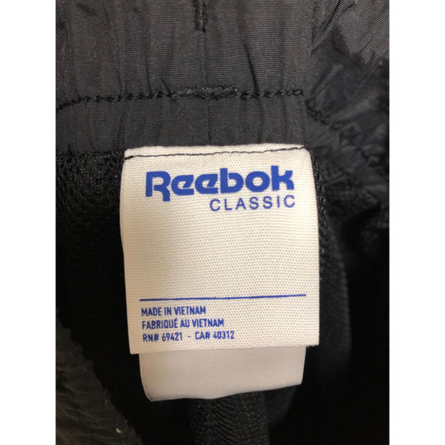 Reebok(リーボック)のベクター トラックパンツ Reebok CLASSIC メンズのパンツ(ワークパンツ/カーゴパンツ)の商品写真